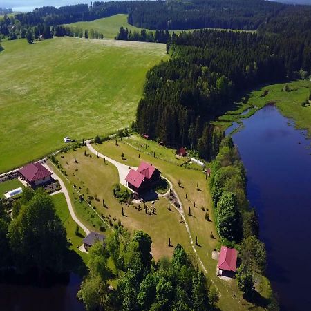 דירות פרימבורק Lipno Island מראה חיצוני תמונה